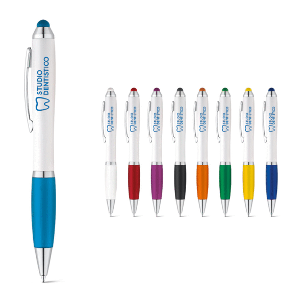 Penna a sfera in ABS con clip in metallo e meccanismo a rotazione. Adatta per l'uso nei dispositivi grazie alla sua punta tattile e alla scrittura confortevole con anti-scivolo, disponibile in un'ampia gamma di colori. Inchiostro blu.